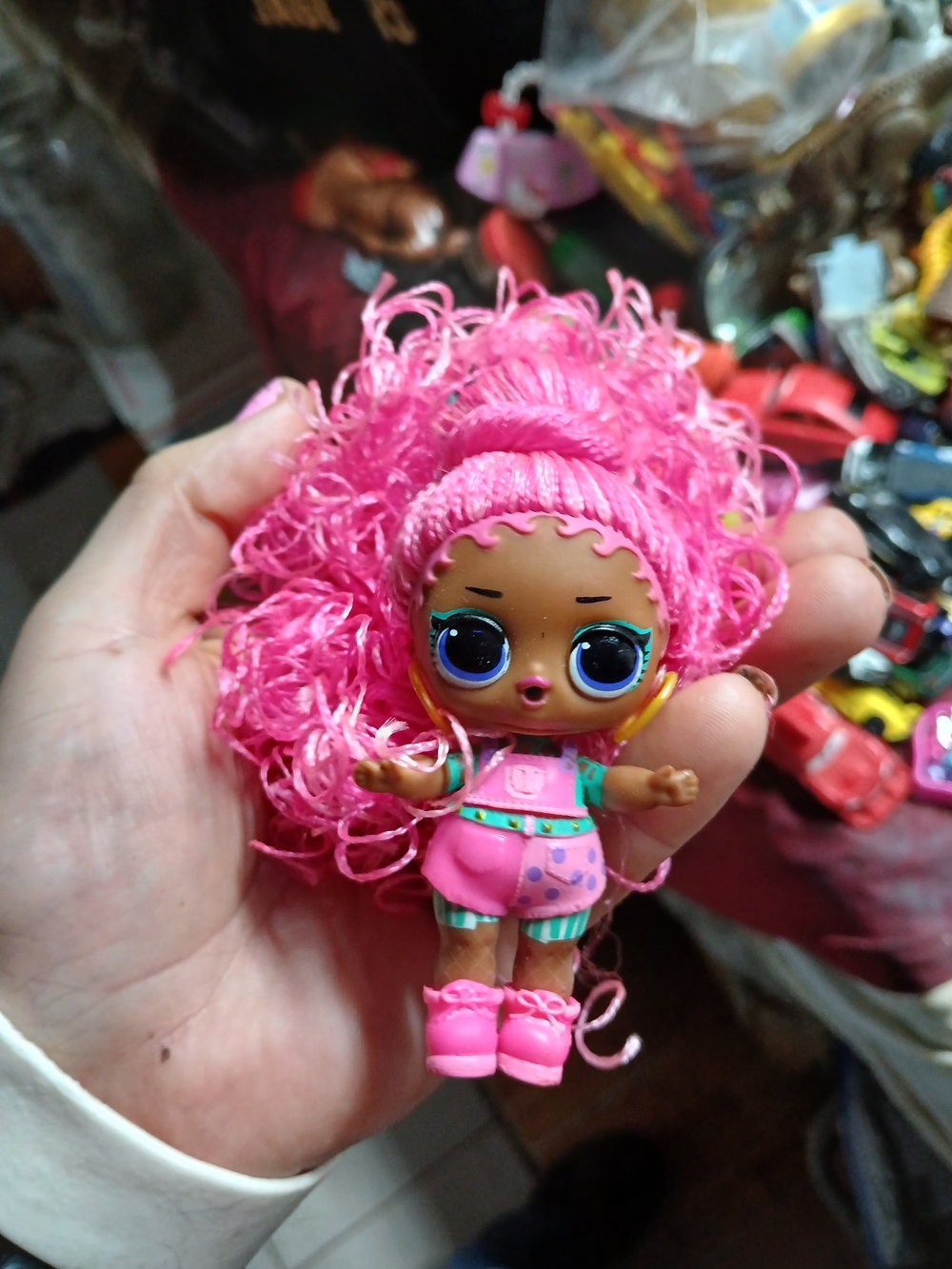 the Supa Fly doll from the L.O.L. Surprise! Remix Hair Flip series. [1] (https:/